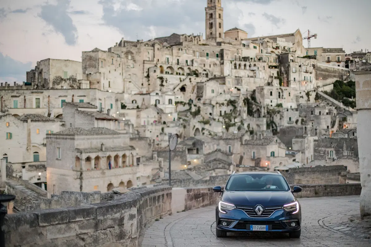 Nuova Renault Megane Sporter [Video prime impressioni] (14)