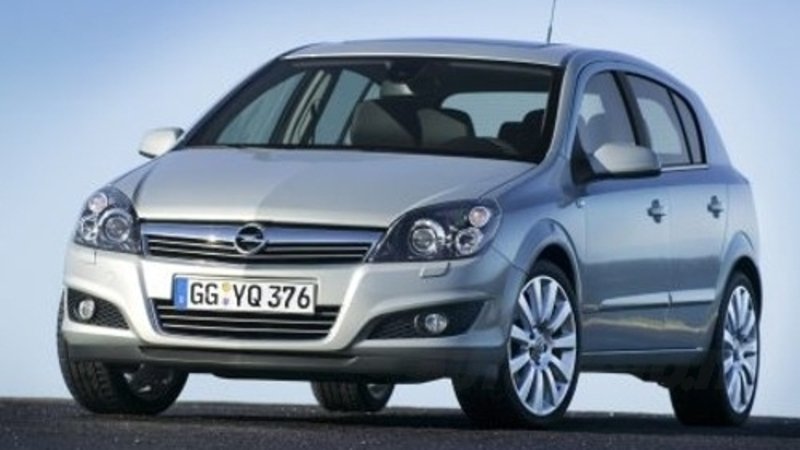 Opel Astra restyling