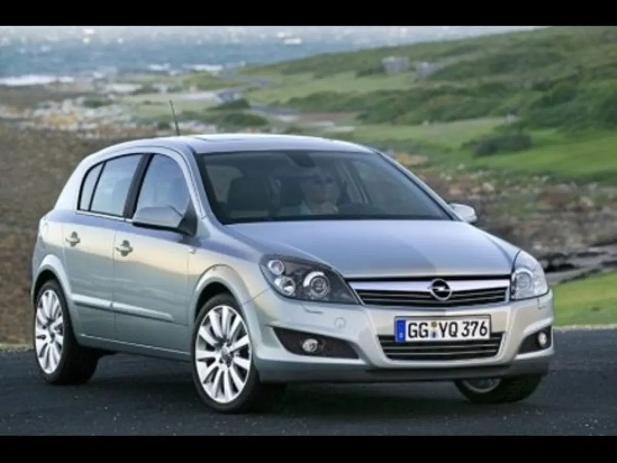 Opel Astra restyling (3)