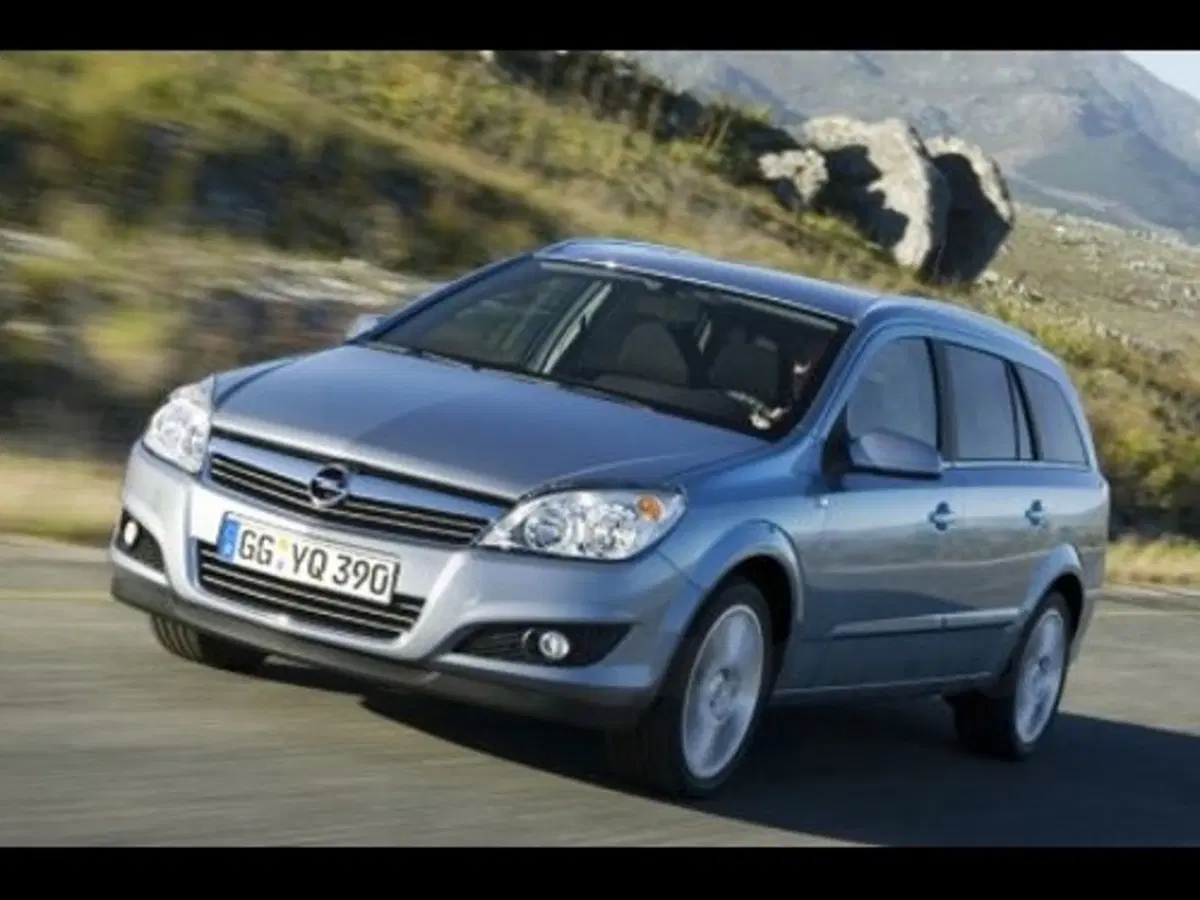 Opel Astra restyling (4)