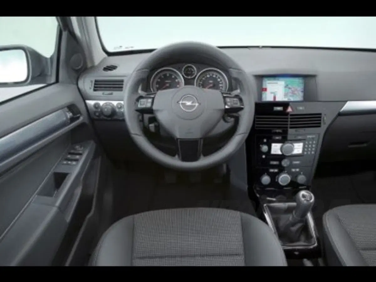 Opel Astra restyling (5)