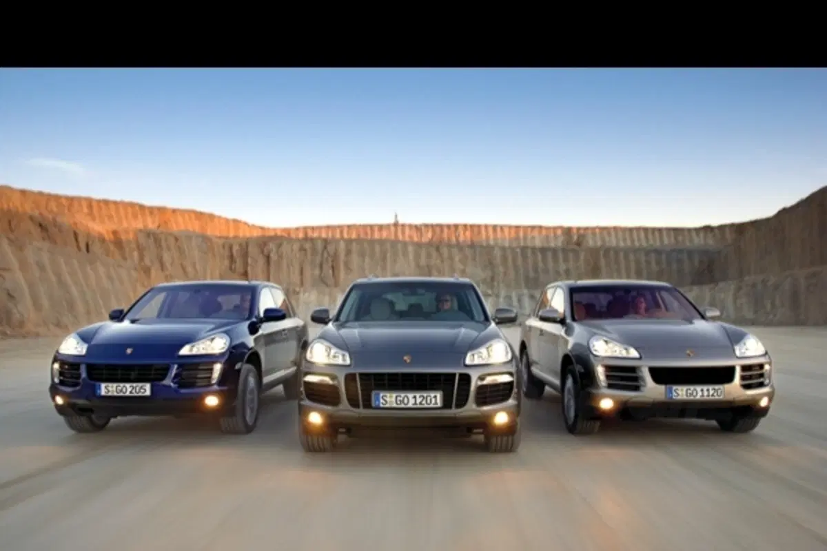 Porsche Cayenne (7)