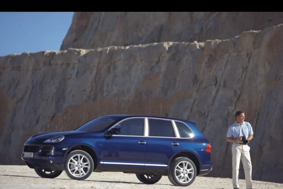 Porsche Cayenne (8)