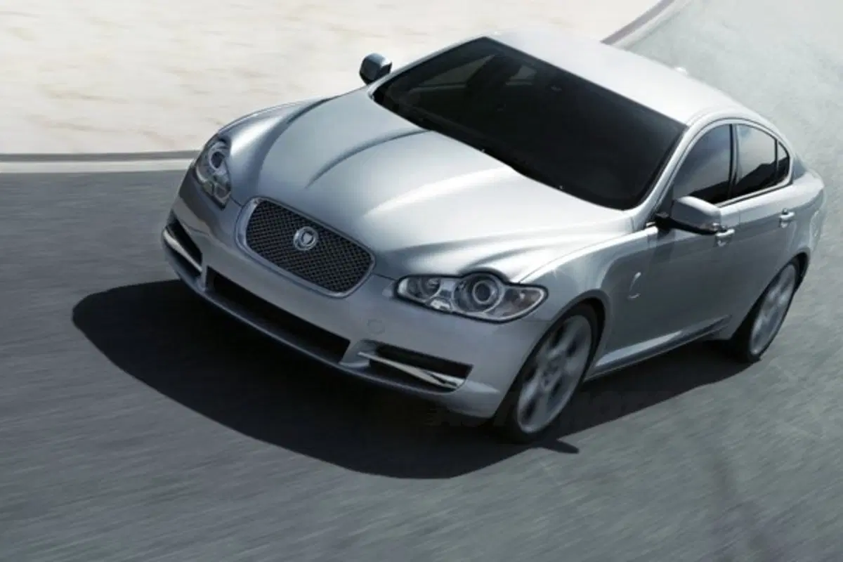 Jaguar XF