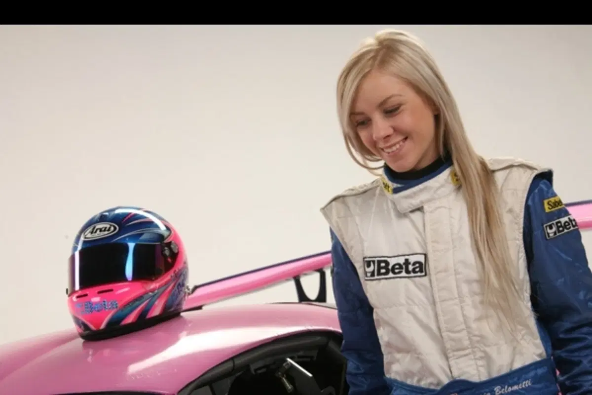Alessia Belometti su Viper GT3 al MotorShow (2)