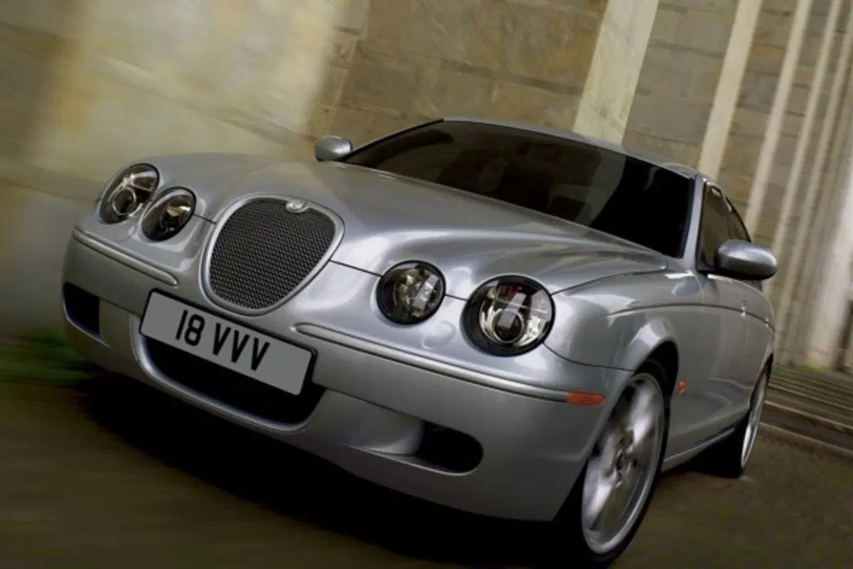 Jaguar S-Type restyling (13)