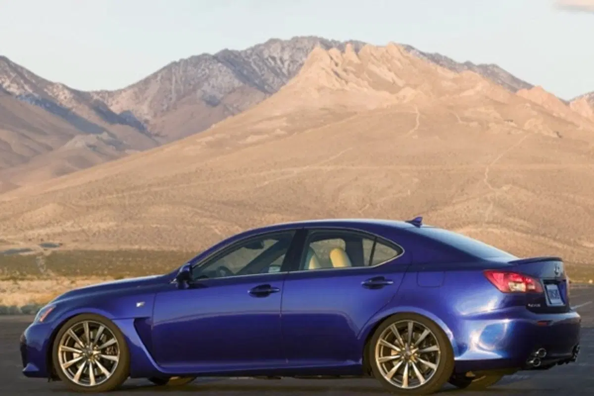 Lexus IS-F (3)