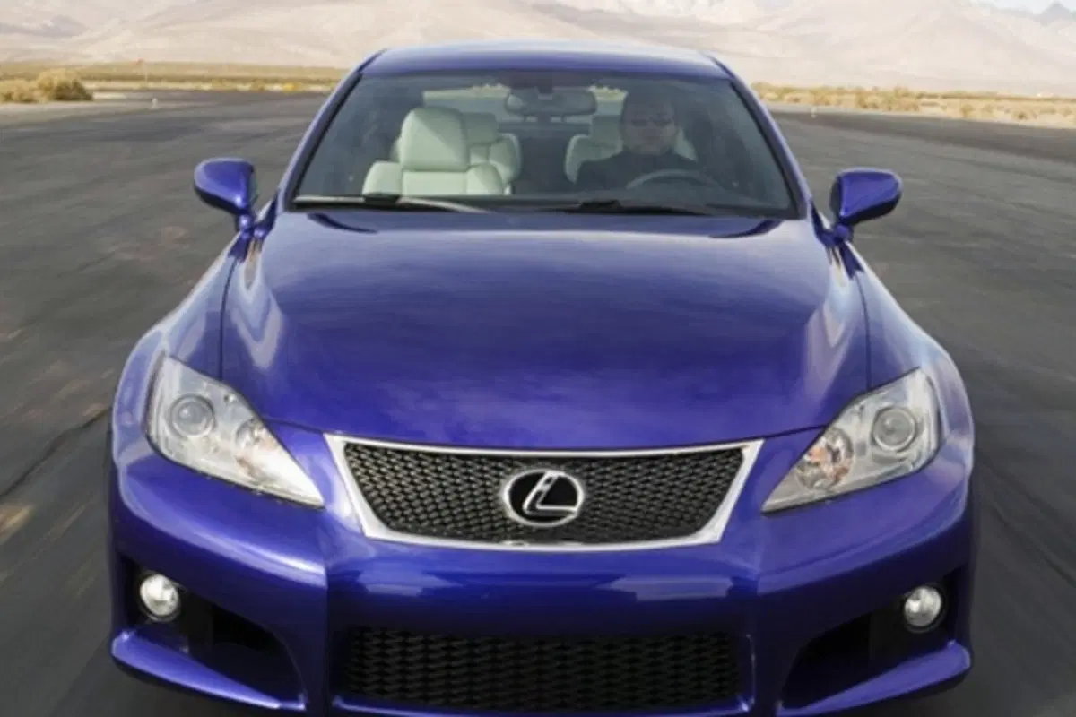 Lexus IS-F (4)