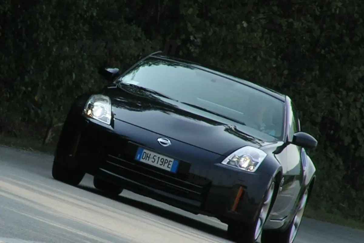 Nissan 350Z (22)
