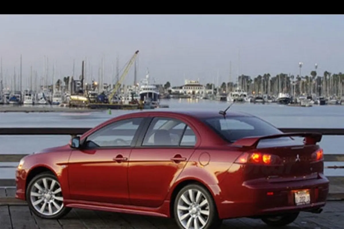 Mitsubishi Lancer 2007 (3)