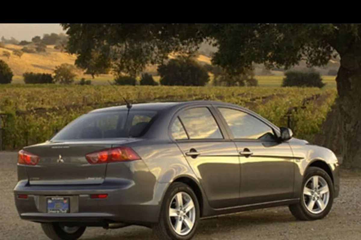 Mitsubishi Lancer 2007 (6)
