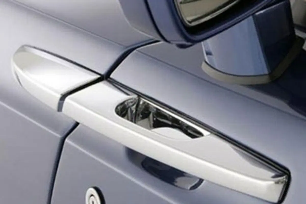 Rolls Royce Phantom Drophead Coupè (16)