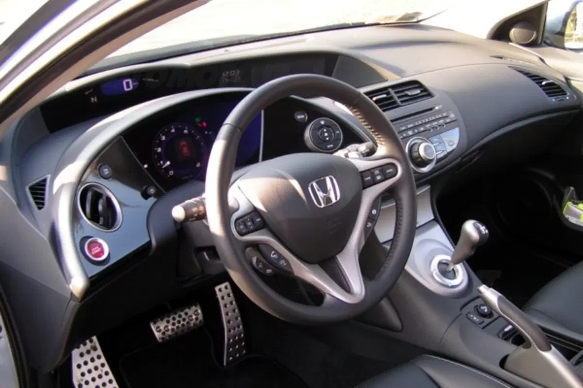Honda Civic (15)