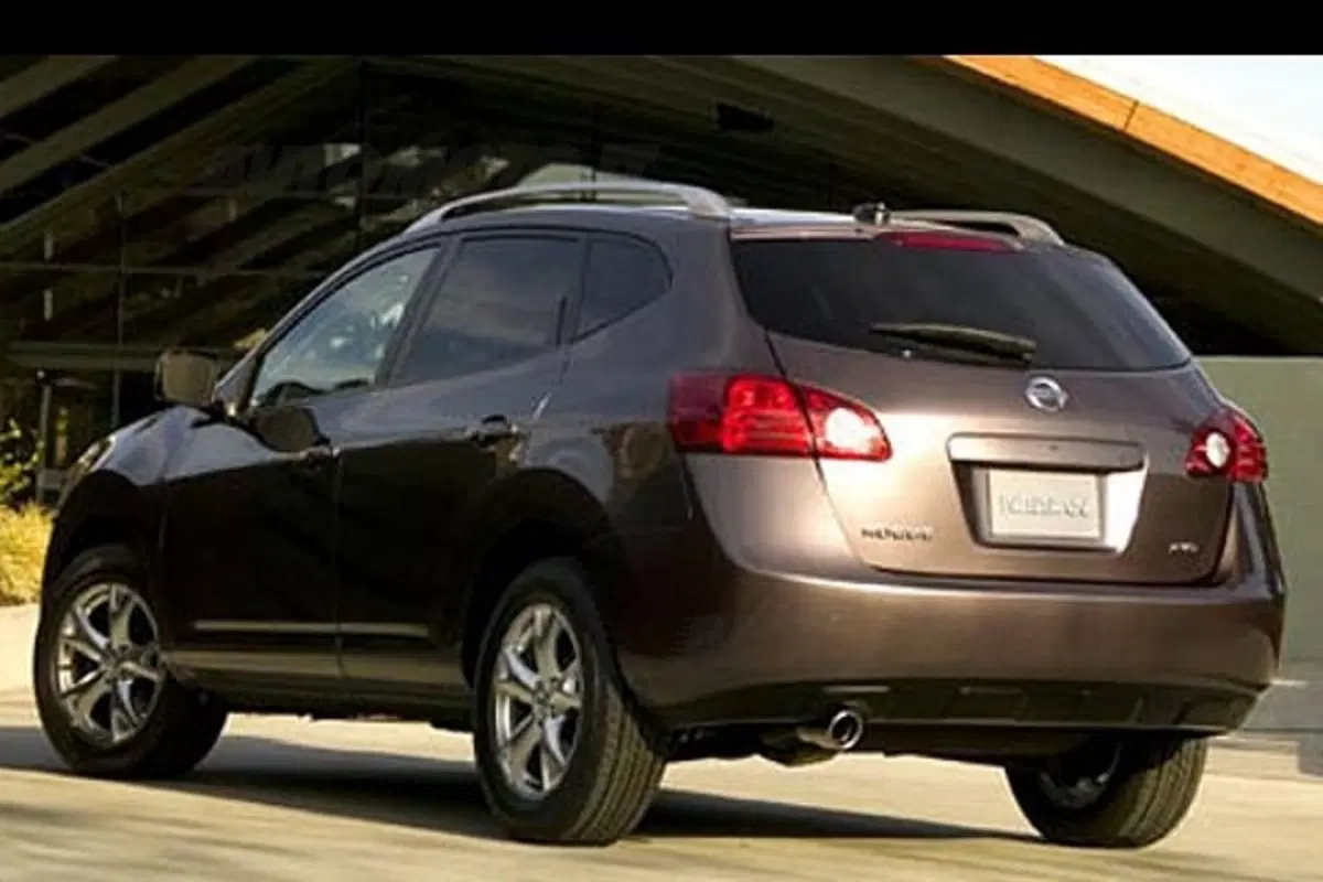 Nissan Rogue (2)