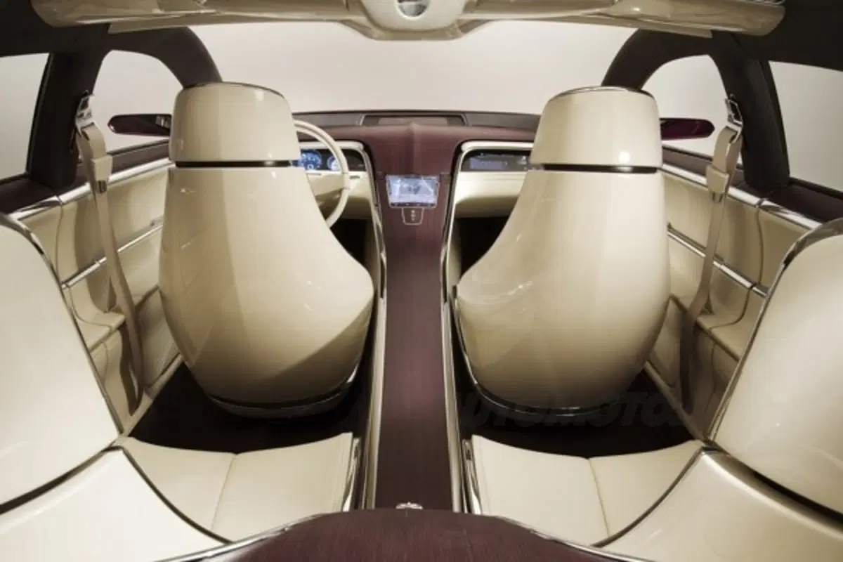 Lincoln MKR Concept (6)