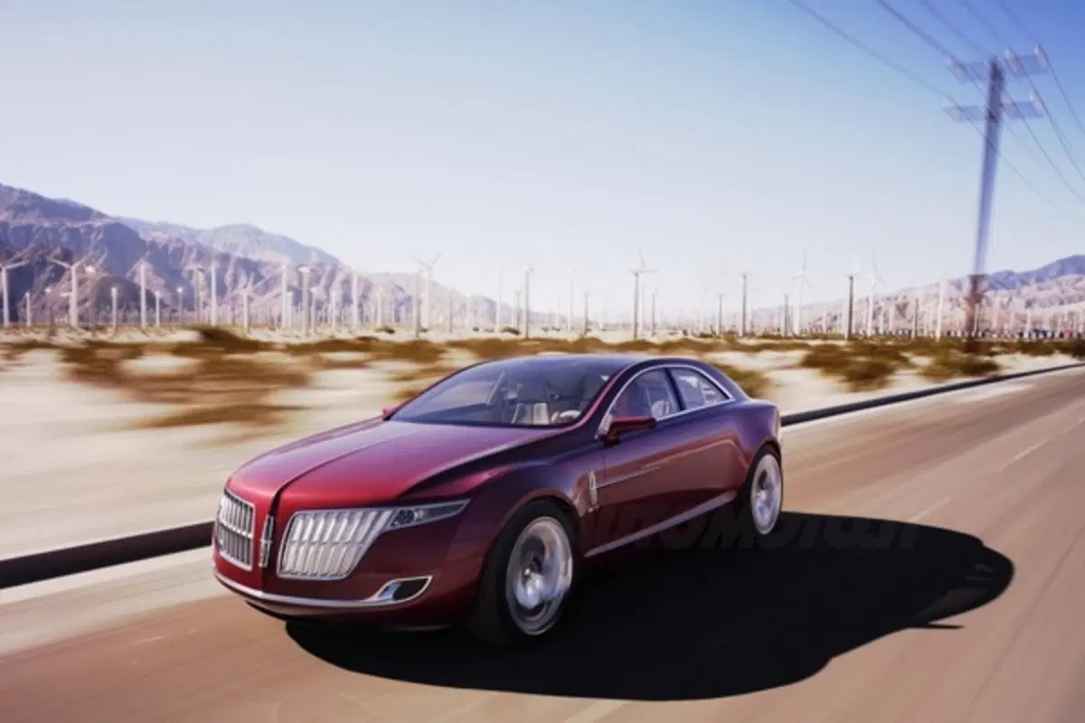 Lincoln MKR Concept (14)