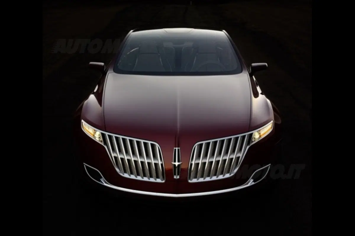 Lincoln MKR Concept (19)