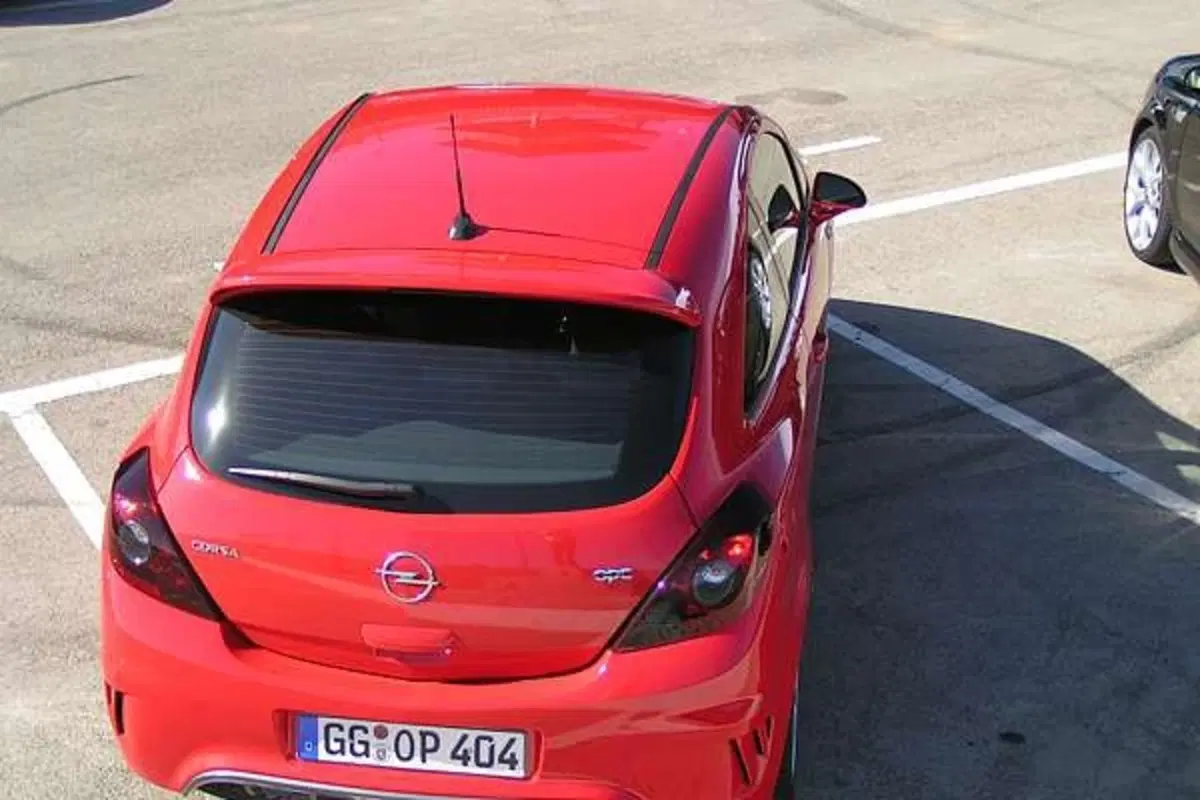 Opel Corsa OPC (26)