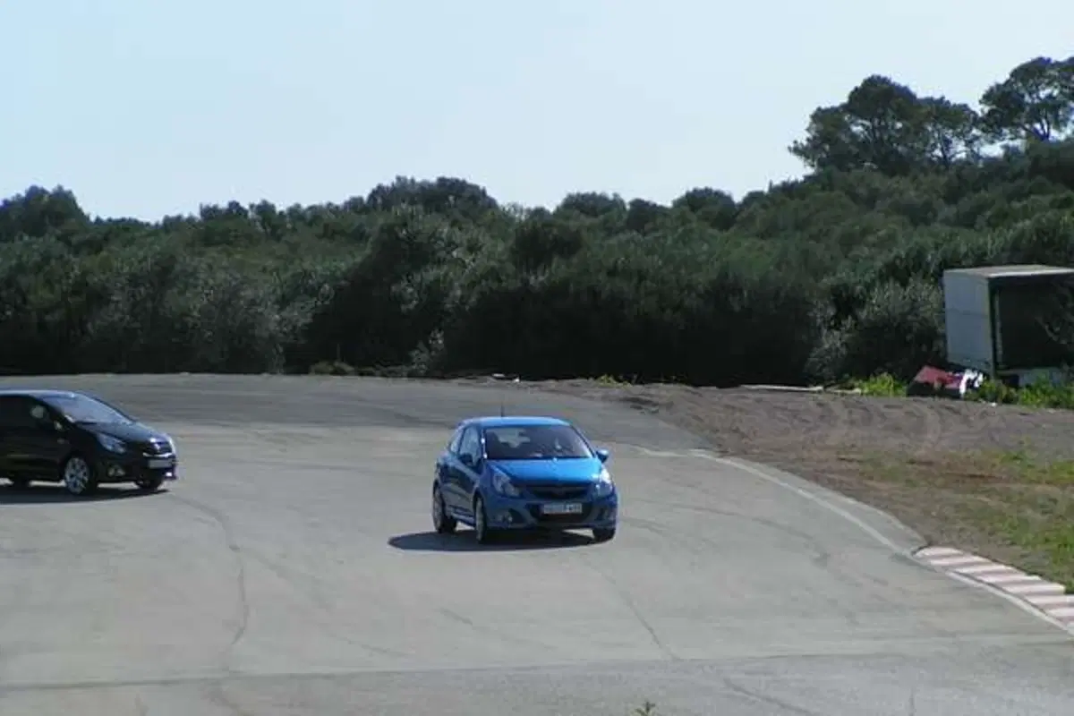 Opel Corsa OPC (29)