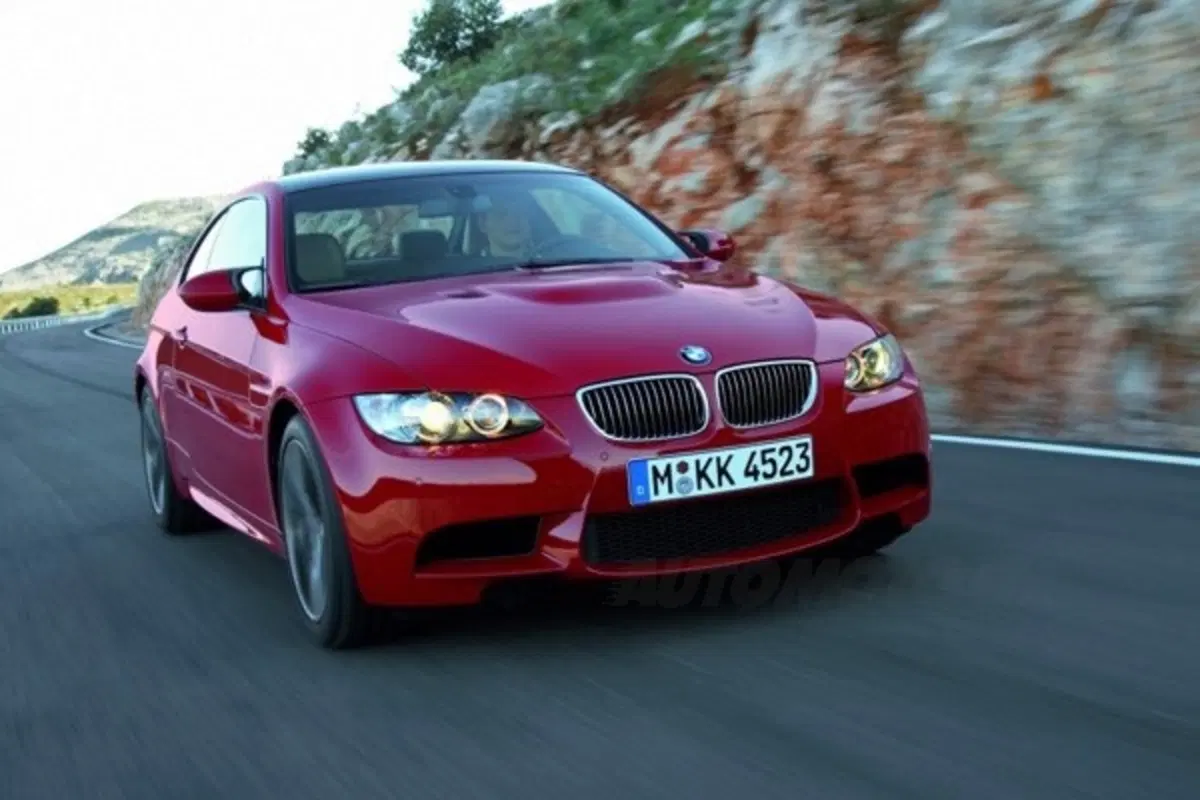 Nuova BMW M3 (11)