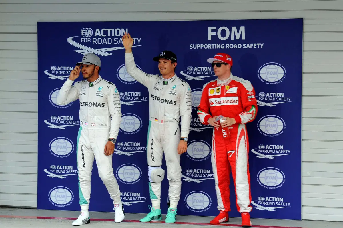 F1, Gp Giappone 2016: Rosberg e Hamilton separati da un battito di ciglia (23)