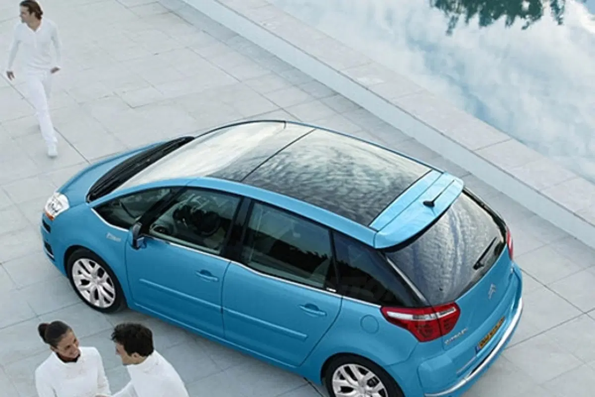 Citroen C4 Picasso (2)