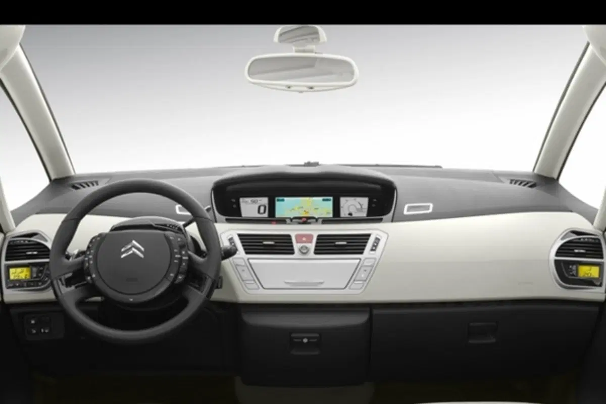 Citroen C4 Picasso (5)