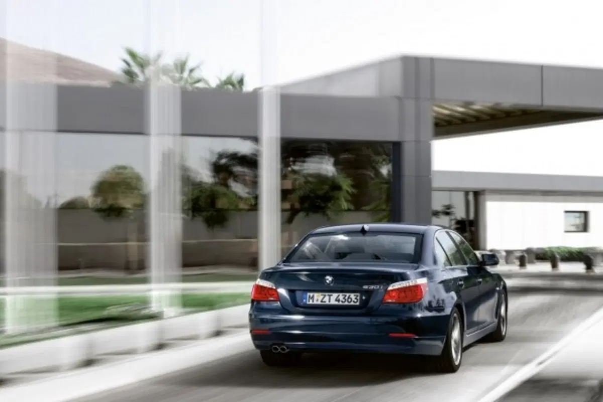 BMW Serie 5 restyling (5)