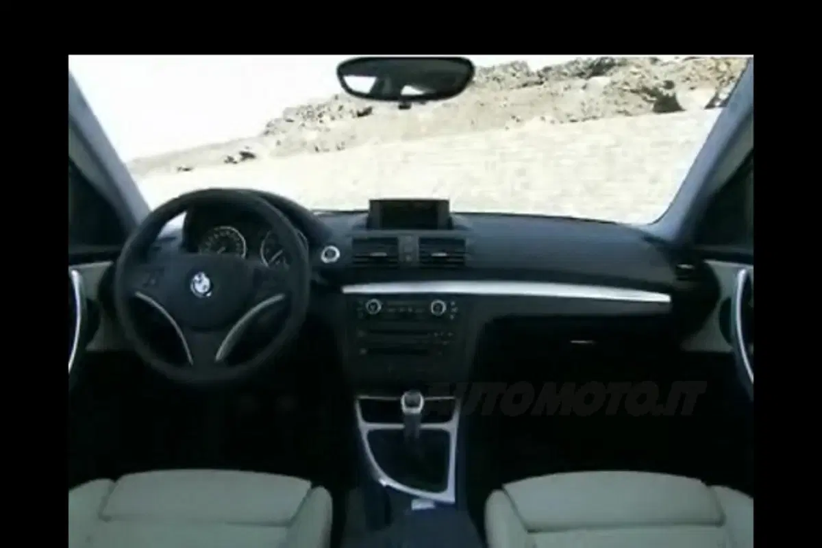 BMW Serie 1 3 porte (3)