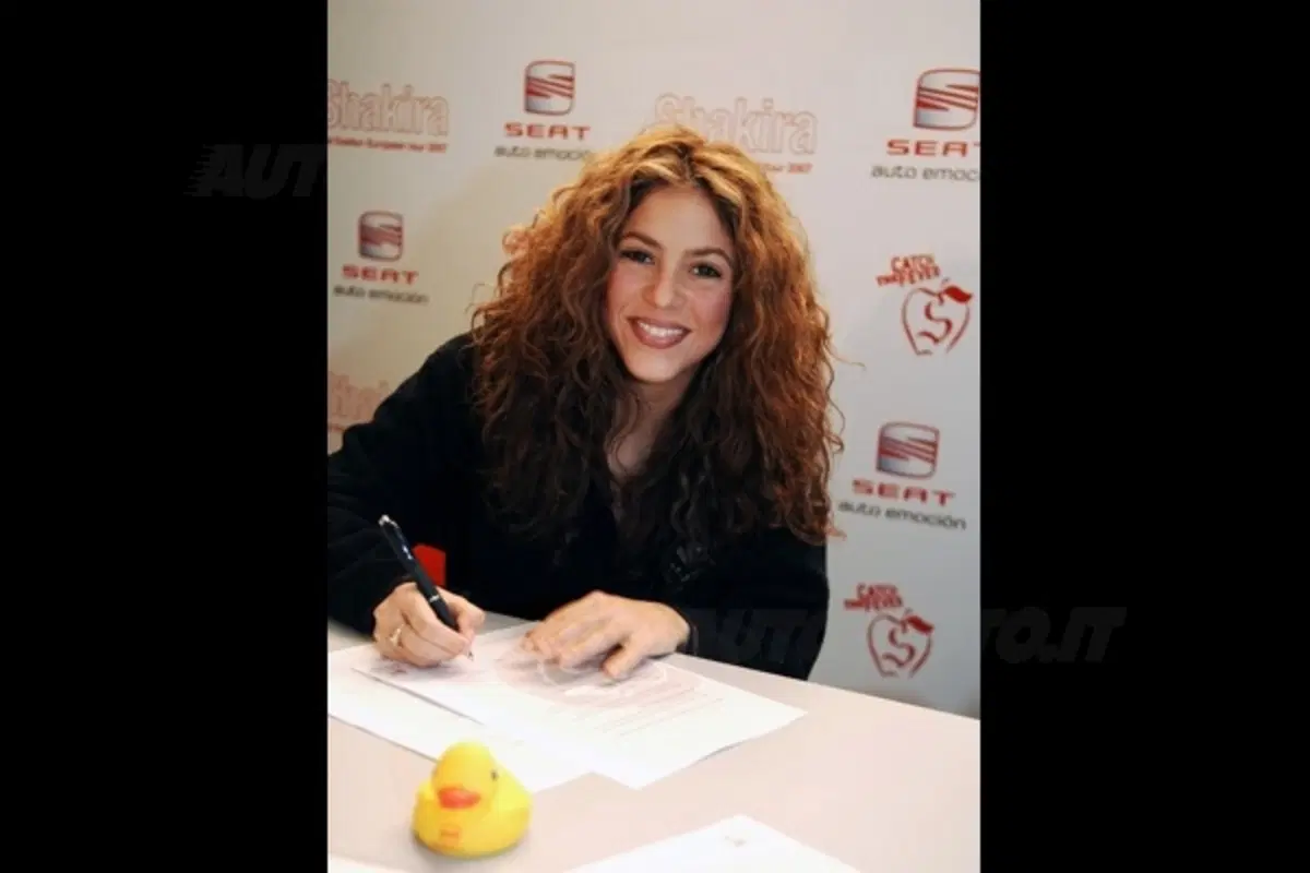 Nuova campagna SEAT con Shakira (2)