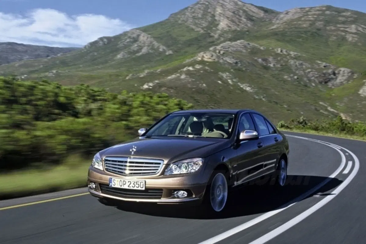 Mercedes-Benz Classe C (7)