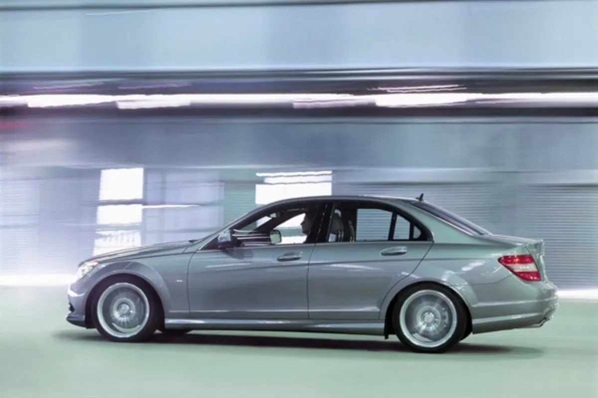 Mercedes-Benz Classe C (12)