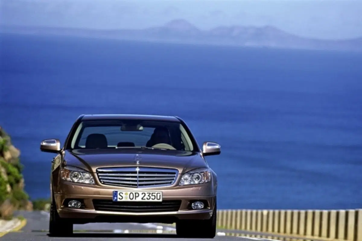 Mercedes-Benz Classe C (19)
