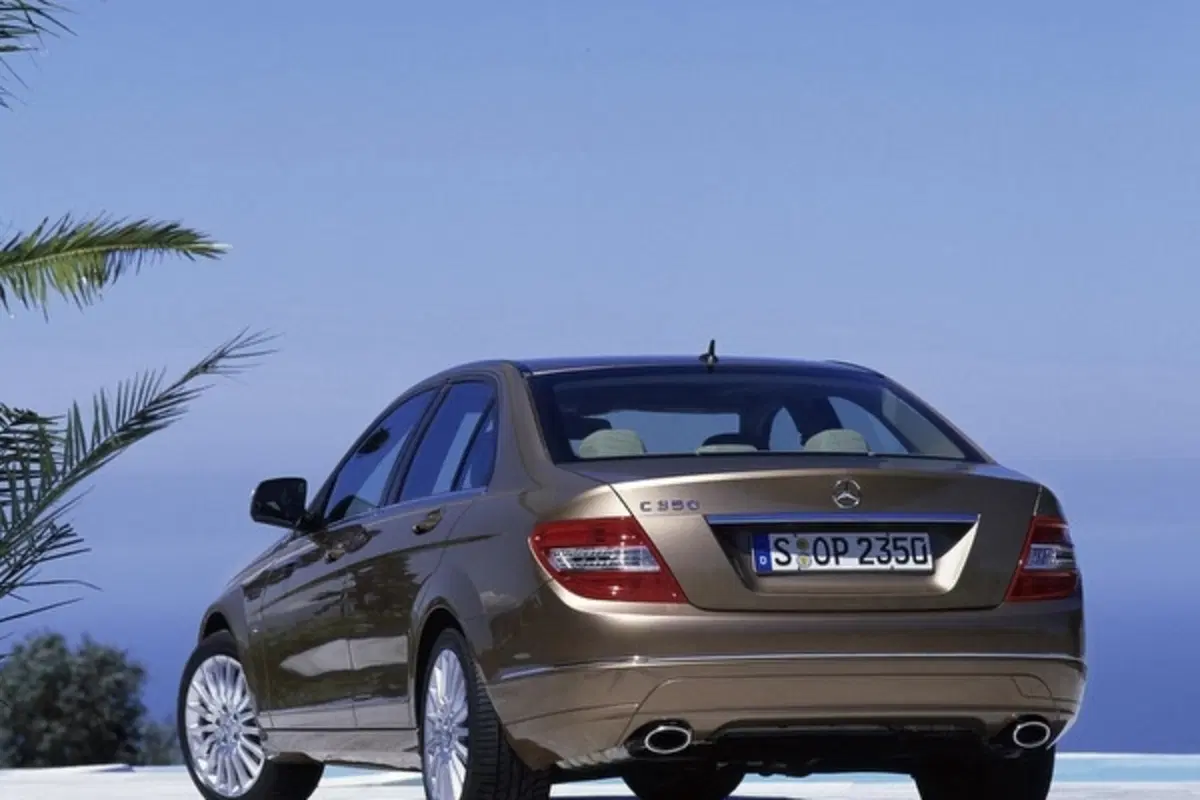Mercedes-Benz Classe C (25)