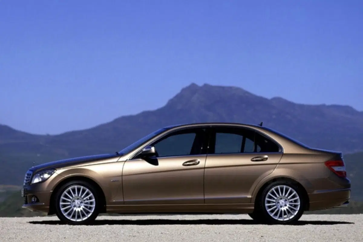 Mercedes-Benz Classe C (26)