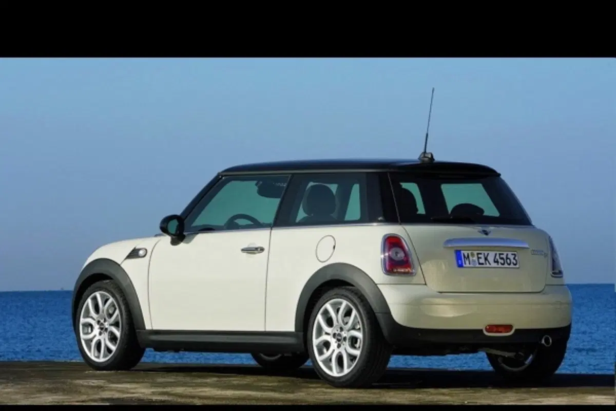 Nuova Mini Cooper D (2)