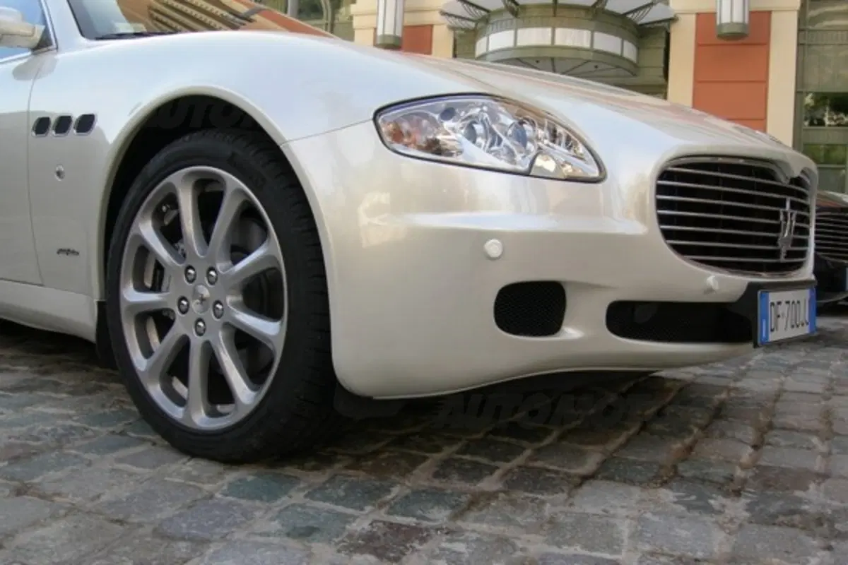 Maserati Quattroporte (35)