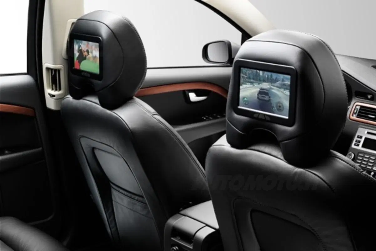 Volvo V70 (20)