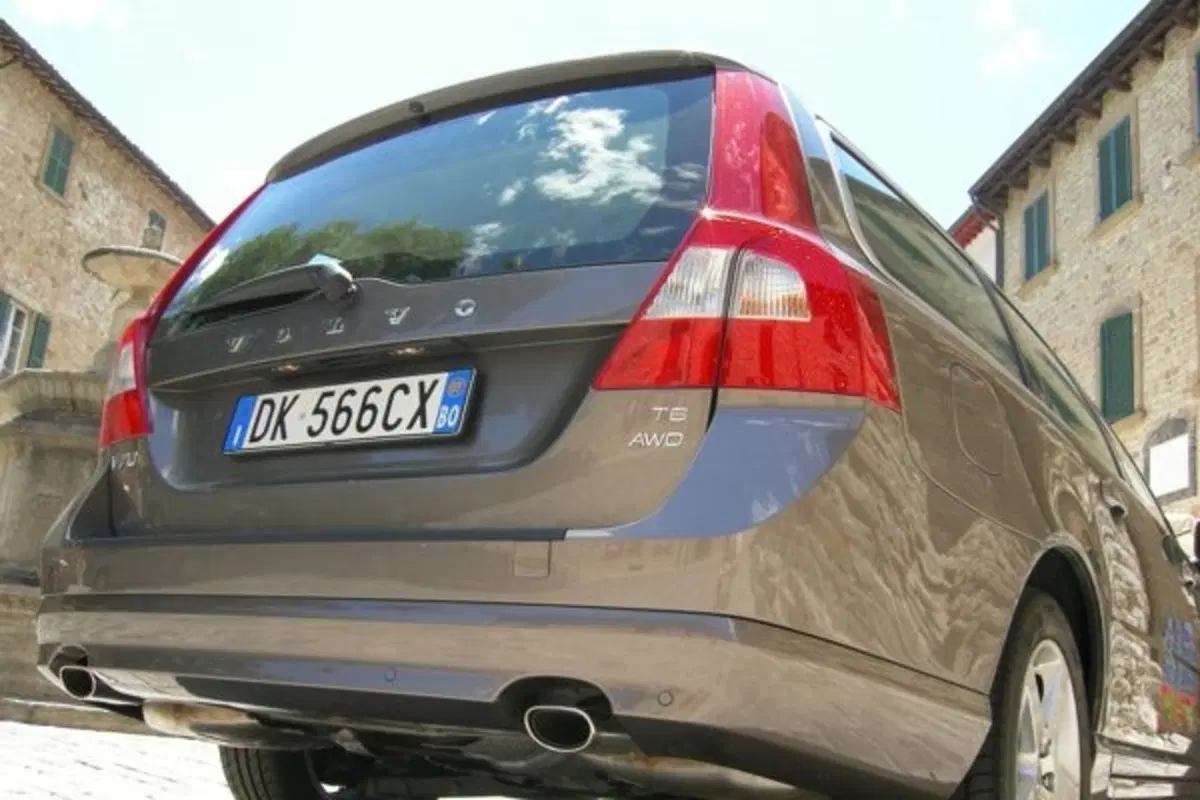 Volvo V70 (30)