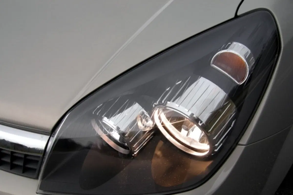 Opel Astra Cabrio (9)