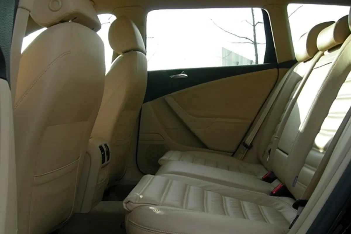 Volkswagen Passat (9)