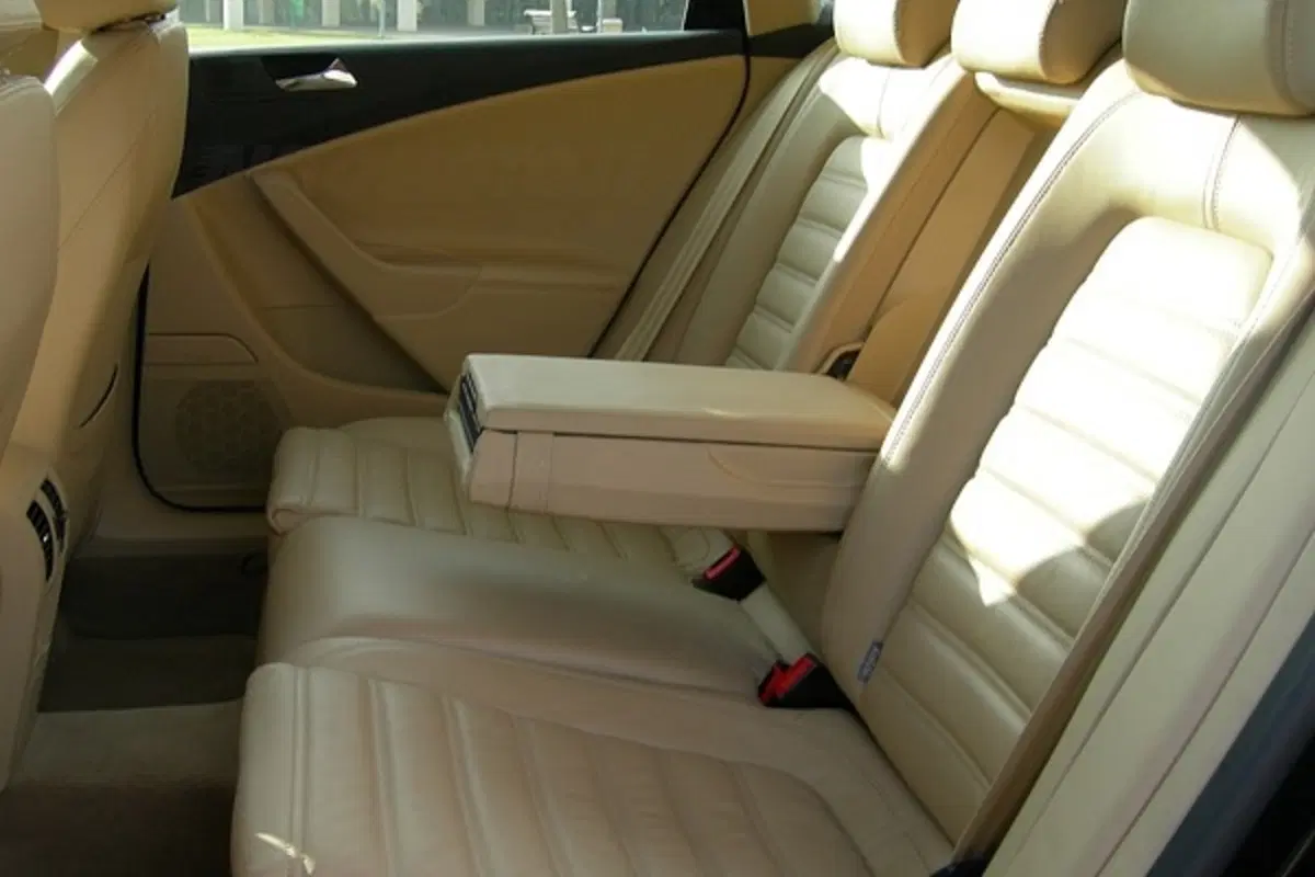 Volkswagen Passat (10)
