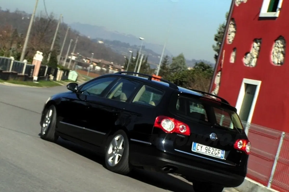 Volkswagen Passat (22)