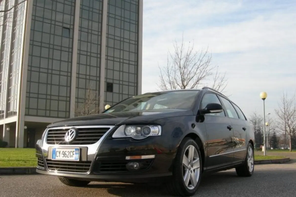 Volkswagen Passat (25)