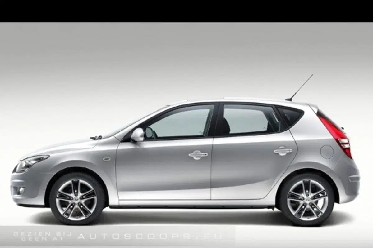 Hyundai i30 (2)