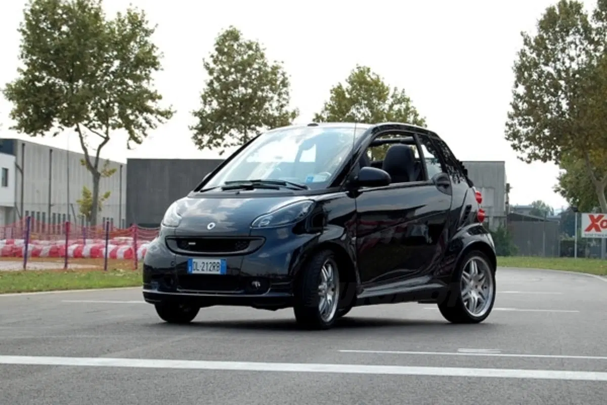 Smart fortwo Cabrio (6)