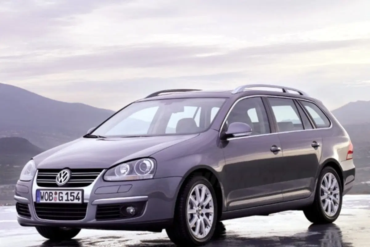 Nuova Volkswagen Golf Variant (2)