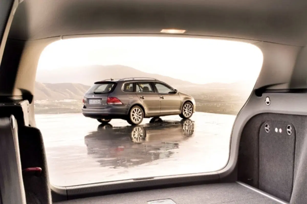 Nuova Volkswagen Golf Variant (4)