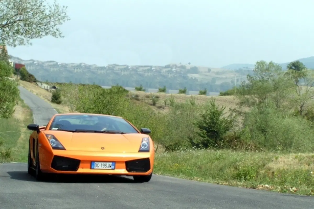 Lamborghini Gallardo (5)