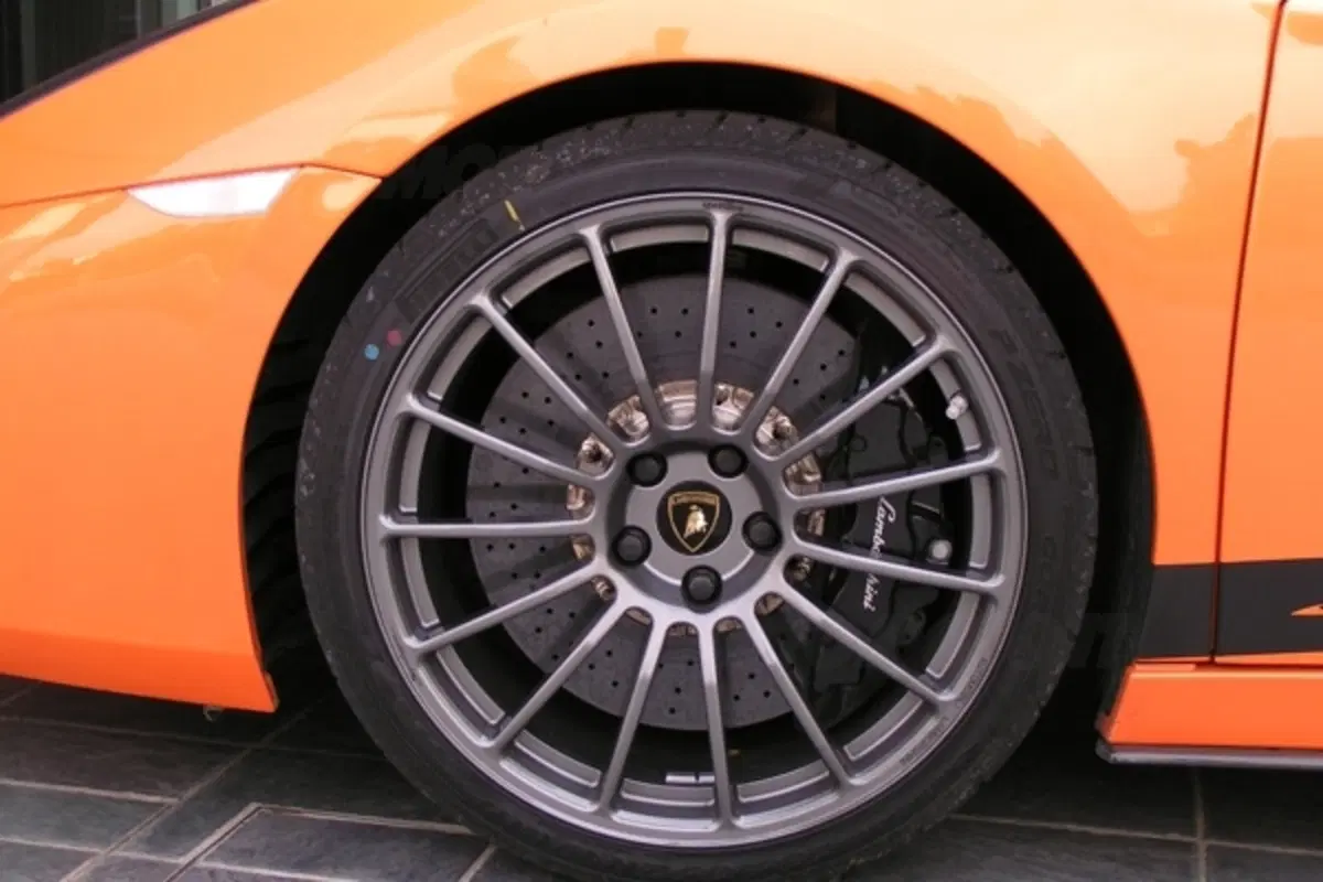 Lamborghini Gallardo (14)